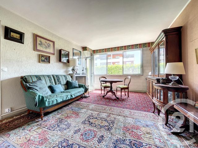 Appartement F2 à vendre - 2 pièces - 51.83 m2 - BOULOGNE BILLANCOURT - 92 - ILE-DE-FRANCE - Century 21 Agence Reine
