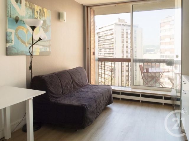 Studio à vendre - 1 pièce - 15.44 m2 - BOULOGNE BILLANCOURT - 92 - ILE-DE-FRANCE - Century 21 Agence Reine