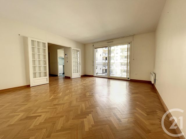 Appartement F2 à vendre - 2 pièces - 53.86 m2 - ISSY LES MOULINEAUX - 92 - ILE-DE-FRANCE - Century 21 Agence Reine